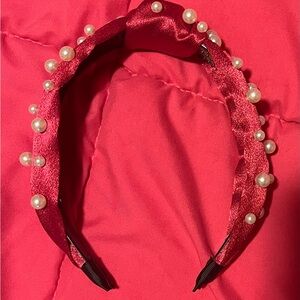 Elegant Pink Pearl-Embellished Headband
